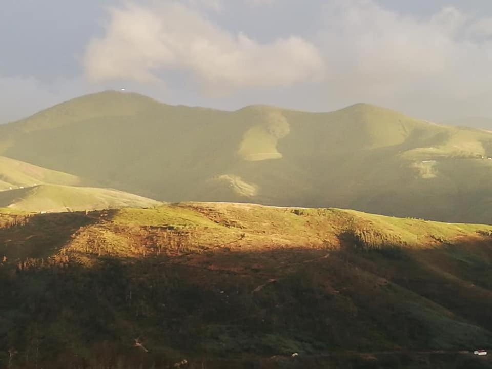 Quinta Do Cavaleiro Ao Sol - Um Lugar Ao Sol Pensionat Catraia de Sao Paio Exteriör bild